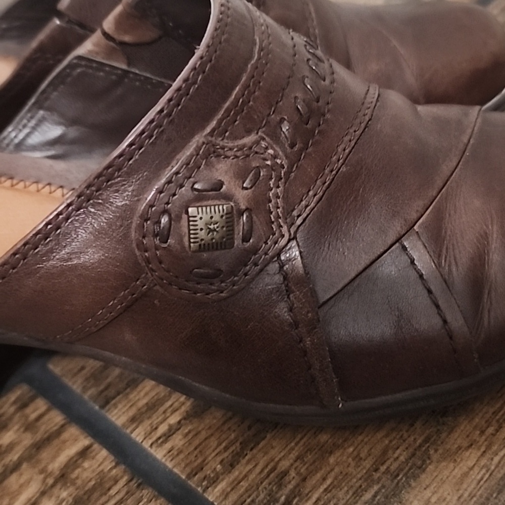 Earth Origins Brown Leather Layla Clogs Size 8​​​​ - Picture 6 of 11